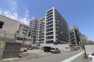 横浜根岸ダイヤモンドマンションの外観