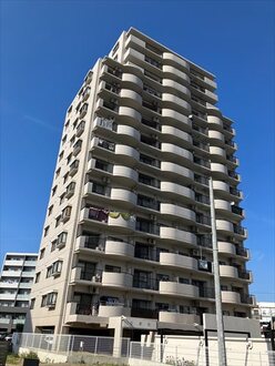 グローリアスハイツ安城壱番館の外観