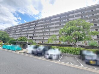 労住まきのハイツの外観