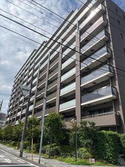 シャリエ亀戸リーディングイーストの外観