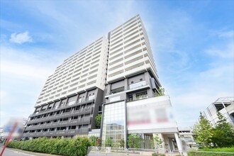 ローレルタワー太田川駅前の外観