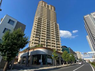 ビュータワー住吉館の外観