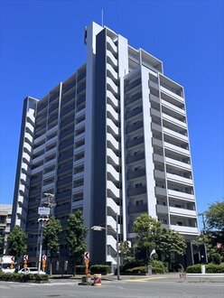 レジオン大阪城公園の外観