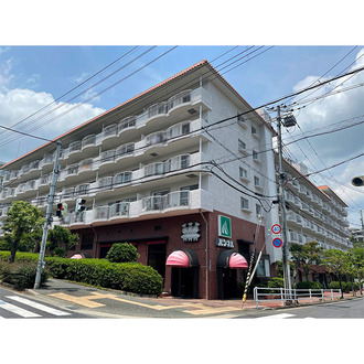 阪急逆瀬台マンションの外観