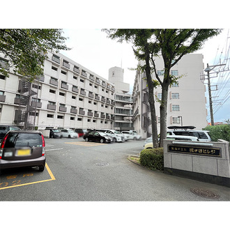東急ドエル梶ヶ谷ビレジ　A棟の外観