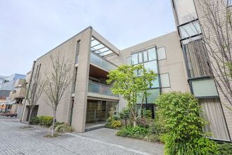 マジェス元麻布ガーデンズ D棟