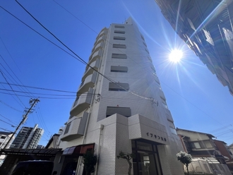 イブサン矢田の外観