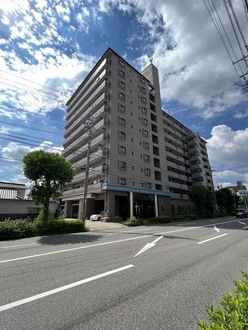 グローリアス春日井中央通の外観