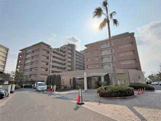 ロイヤルアーク泉ヶ丘