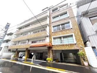 第１５宮庭マンションの外観