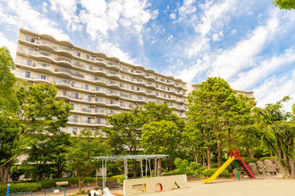 鎌倉ロジュマンＤ棟の外観