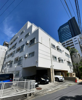 ニュー青葉台マンションの外観