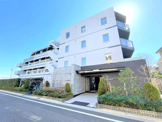 セイガステージ大泉学園の外観