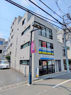 センチュリー初台