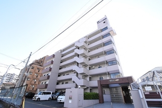 新栄アンピール南福岡の外観
