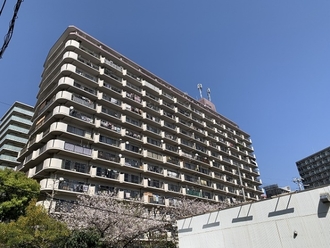 神戸湊町スカイハイツの外観
