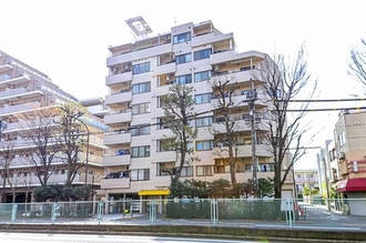 パレ・ドール方南町の外観