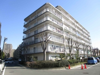 川崎セントラルコーポの外観