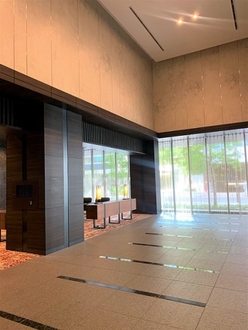 プラウドタワー名古屋錦の外観