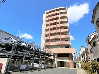 アデニウム町屋