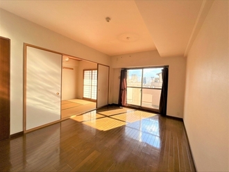 レジオン八尾