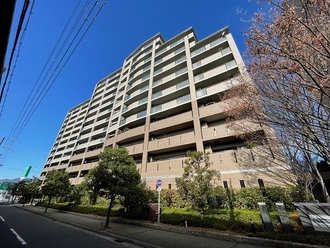 モンセーヌ住吉川公園1番館