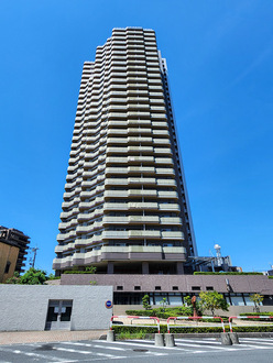 スカイフロントタワー川口の外観