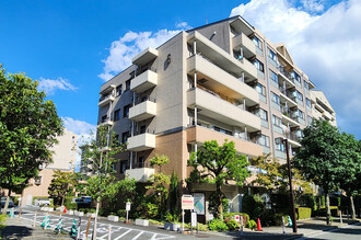 新山下ベイシティ第六号棟