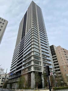プレミストタワー靱本町の外観