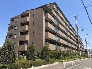 イトーピア北畠の外観