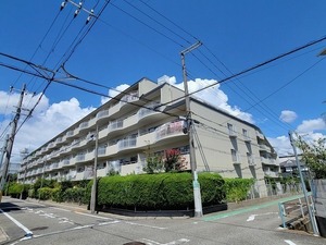 コスモハイツ甲子園