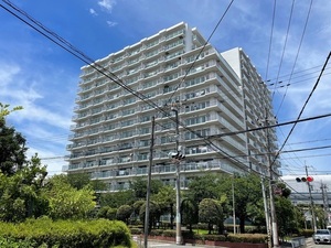 ファミール武庫川東