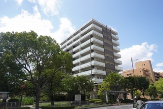BELISTA西宮北口の外観