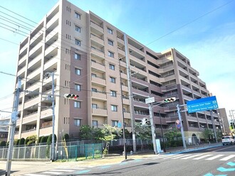 ファミール逆瀬川ザ・ガーデン