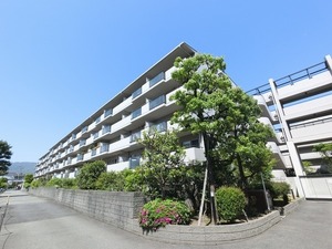 カネボウ芦屋アーバンプラザの外観