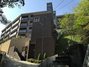 ザ・岡本プレミアムの外観