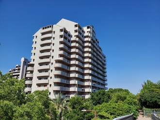 RICイーストコート6番街の外観