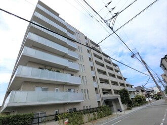 プラウド武庫之荘一丁目の外観