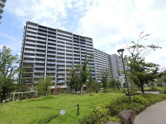 プラウドシティ塚口マークスカイの外観