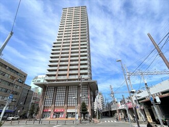 さきタワー・サンクタス尼崎駅前の外観