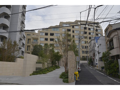 ミッドガーデン赤坂氷川