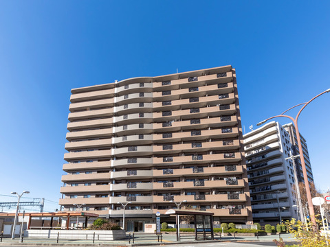 ファミール加島駅前