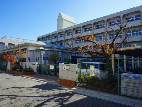 ウェルブ六甲道3番街2番館-2-18s