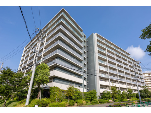プレミスト南千里津雲台パークブリーゼ