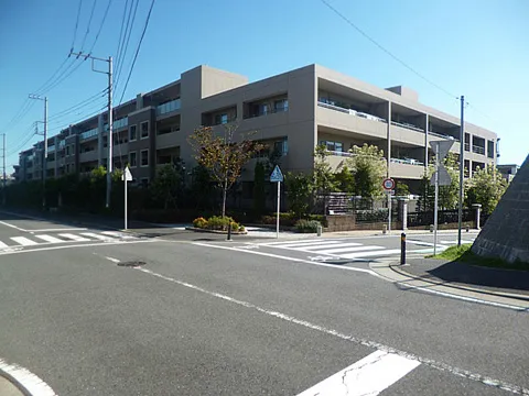 ドレッセ美しの森セントヴェール-0-1