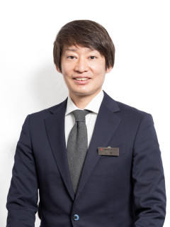 山室　知大
