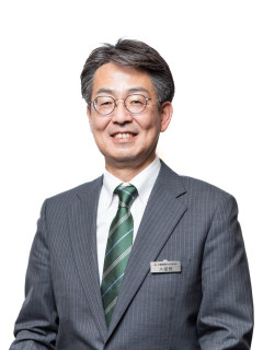 大屋根　智